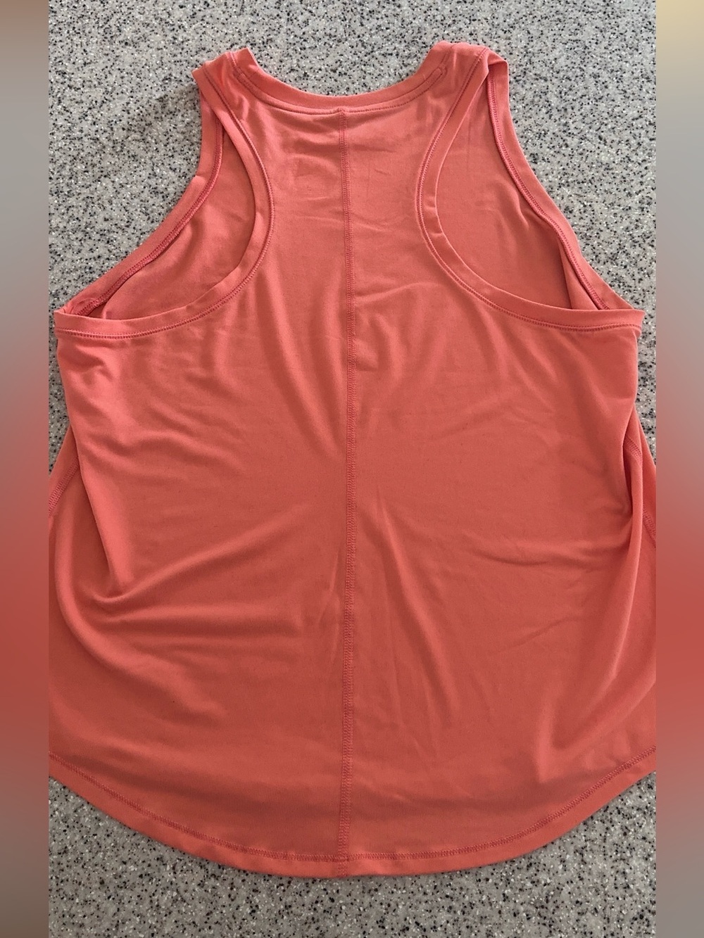 All In Motion tank top - Picture 2 of 4